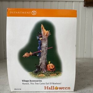 Dept 56 Honest This Tree Came Out of Nowhere! Halloween 56.53158 Witch Accessory
